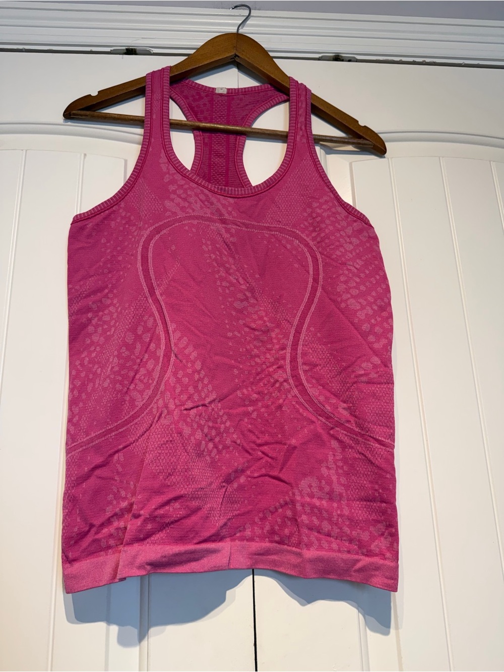 lululemon athletica Hot Pink Racerback Performance Tank Top Size 8
